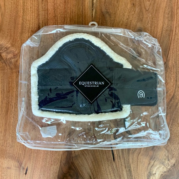 Equestrian Stockholm Brushing Boot - Navy - Picture 5 of 8